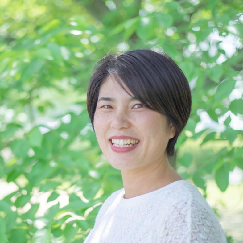 山浦 理恵さん